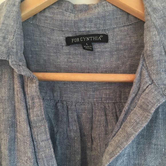 Chambray For Cynthia Top - Picture 4 of 4